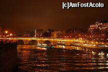 [P18] Pont Neuf - cel mai vechi pod din Paris » foto by tempesta55
 - 
<span class="allrVoted glyphicon glyphicon-heart hidden" id="av283729"></span>
<a class="m-l-10 hidden" id="sv283729" onclick="voting_Foto_DelVot(,283729,1684)" role="button">șterge vot <span class="glyphicon glyphicon-remove"></span></a>
<a id="v9283729" class=" c-red"  onclick="voting_Foto_SetVot(283729)" role="button"><span class="glyphicon glyphicon-heart-empty"></span> <b>LIKE</b> = Votează poza</a> <img class="hidden"  id="f283729W9" src="/imagini/loader.gif" border="0" /><span class="AjErrMes hidden" id="e283729ErM"></span>