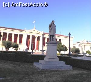 [P17] O altă clădire neoclasică: Universitatea » foto by Carmen Ion
 - 
<span class="allrVoted glyphicon glyphicon-heart hidden" id="av1042396"></span>
<a class="m-l-10 hidden" id="sv1042396" onclick="voting_Foto_DelVot(,1042396,1710)" role="button">șterge vot <span class="glyphicon glyphicon-remove"></span></a>
<a id="v91042396" class=" c-red"  onclick="voting_Foto_SetVot(1042396)" role="button"><span class="glyphicon glyphicon-heart-empty"></span> <b>LIKE</b> = Votează poza</a> <img class="hidden"  id="f1042396W9" src="/imagini/loader.gif" border="0" /><span class="AjErrMes hidden" id="e1042396ErM"></span>