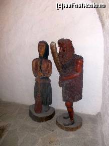 [P53] Burg Kaprun - două personaje mitologice locale, în temniţa castelului » foto by Dragoș_MD
 - 
<span class="allrVoted glyphicon glyphicon-heart hidden" id="av379379"></span>
<a class="m-l-10 hidden" id="sv379379" onclick="voting_Foto_DelVot(,379379,1732)" role="button">șterge vot <span class="glyphicon glyphicon-remove"></span></a>
<a id="v9379379" class=" c-red"  onclick="voting_Foto_SetVot(379379)" role="button"><span class="glyphicon glyphicon-heart-empty"></span> <b>LIKE</b> = Votează poza</a> <img class="hidden"  id="f379379W9" src="/imagini/loader.gif" border="0" /><span class="AjErrMes hidden" id="e379379ErM"></span>