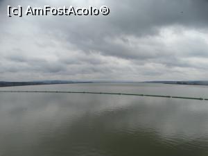 [P45] Lac de acumulare pe Olt la întors » foto by Kavarnap
 - 
<span class="allrVoted glyphicon glyphicon-heart hidden" id="av1222303"></span>
<a class="m-l-10 hidden" id="sv1222303" onclick="voting_Foto_DelVot(,1222303,1755)" role="button">șterge vot <span class="glyphicon glyphicon-remove"></span></a>
<a id="v91222303" class=" c-red"  onclick="voting_Foto_SetVot(1222303)" role="button"><span class="glyphicon glyphicon-heart-empty"></span> <b>LIKE</b> = Votează poza</a> <img class="hidden"  id="f1222303W9" src="/imagini/loader.gif" border="0" /><span class="AjErrMes hidden" id="e1222303ErM"></span>