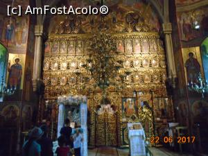 [P16] Iconostasul bisericii » foto by Mitica49
 - 
<span class="allrVoted glyphicon glyphicon-heart hidden" id="av956606"></span>
<a class="m-l-10 hidden" id="sv956606" onclick="voting_Foto_DelVot(,956606,1781)" role="button">șterge vot <span class="glyphicon glyphicon-remove"></span></a>
<a id="v9956606" class=" c-red"  onclick="voting_Foto_SetVot(956606)" role="button"><span class="glyphicon glyphicon-heart-empty"></span> <b>LIKE</b> = Votează poza</a> <img class="hidden"  id="f956606W9" src="/imagini/loader.gif" border="0" /><span class="AjErrMes hidden" id="e956606ErM"></span>