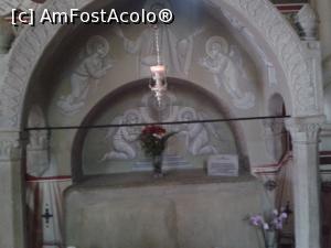 [P19] Mormintele lui Bogdan al III-lea (domn al Moldovei) și al Mariei (fiica lui Ștefan)  » foto by Mitica49
 - 
<span class="allrVoted glyphicon glyphicon-heart hidden" id="av956610"></span>
<a class="m-l-10 hidden" id="sv956610" onclick="voting_Foto_DelVot(,956610,1781)" role="button">șterge vot <span class="glyphicon glyphicon-remove"></span></a>
<a id="v9956610" class=" c-red"  onclick="voting_Foto_SetVot(956610)" role="button"><span class="glyphicon glyphicon-heart-empty"></span> <b>LIKE</b> = Votează poza</a> <img class="hidden"  id="f956610W9" src="/imagini/loader.gif" border="0" /><span class="AjErrMes hidden" id="e956610ErM"></span>