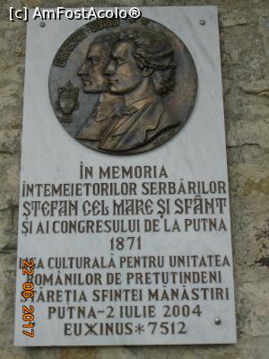 [P28] Placă memorială pentru întemeietorii serbărilor » foto by Mitica49
 - 
<span class="allrVoted glyphicon glyphicon-heart hidden" id="av956627"></span>
<a class="m-l-10 hidden" id="sv956627" onclick="voting_Foto_DelVot(,956627,1781)" role="button">șterge vot <span class="glyphicon glyphicon-remove"></span></a>
<a id="v9956627" class=" c-red"  onclick="voting_Foto_SetVot(956627)" role="button"><span class="glyphicon glyphicon-heart-empty"></span> <b>LIKE</b> = Votează poza</a> <img class="hidden"  id="f956627W9" src="/imagini/loader.gif" border="0" /><span class="AjErrMes hidden" id="e956627ErM"></span>
