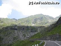 [P56] Transfăgărășan, peisaj » foto by dpavel
 - 
<span class="allrVoted glyphicon glyphicon-heart hidden" id="av252277"></span>
<a class="m-l-10 hidden" id="sv252277" onclick="voting_Foto_DelVot(,252277,1790)" role="button">șterge vot <span class="glyphicon glyphicon-remove"></span></a>
<a id="v9252277" class=" c-red"  onclick="voting_Foto_SetVot(252277)" role="button"><span class="glyphicon glyphicon-heart-empty"></span> <b>LIKE</b> = Votează poza</a> <img class="hidden"  id="f252277W9" src="/imagini/loader.gif" border="0" /><span class="AjErrMes hidden" id="e252277ErM"></span>