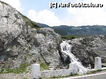 [P60] Transfăgărășan, peisaj cascada Balea » foto by dpavel
 - 
<span class="allrVoted glyphicon glyphicon-heart hidden" id="av252281"></span>
<a class="m-l-10 hidden" id="sv252281" onclick="voting_Foto_DelVot(,252281,1790)" role="button">șterge vot <span class="glyphicon glyphicon-remove"></span></a>
<a id="v9252281" class=" c-red"  onclick="voting_Foto_SetVot(252281)" role="button"><span class="glyphicon glyphicon-heart-empty"></span> <b>LIKE</b> = Votează poza</a> <img class="hidden"  id="f252281W9" src="/imagini/loader.gif" border="0" /><span class="AjErrMes hidden" id="e252281ErM"></span>