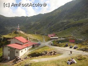 [P45] În apropierea lacului Bâlea se află stația de sus a telecabinei, un punct de belvedere, dar și câteva unități de cazare.  » foto by Floryn81
 - 
<span class="allrVoted glyphicon glyphicon-heart hidden" id="av719078"></span>
<a class="m-l-10 hidden" id="sv719078" onclick="voting_Foto_DelVot(,719078,1790)" role="button">șterge vot <span class="glyphicon glyphicon-remove"></span></a>
<a id="v9719078" class=" c-red"  onclick="voting_Foto_SetVot(719078)" role="button"><span class="glyphicon glyphicon-heart-empty"></span> <b>LIKE</b> = Votează poza</a> <img class="hidden"  id="f719078W9" src="/imagini/loader.gif" border="0" /><span class="AjErrMes hidden" id="e719078ErM"></span>