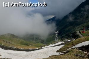 [P10] Transfagarasan, ceata este tot mai densa » foto by Dana2008
 - 
<span class="allrVoted glyphicon glyphicon-heart hidden" id="av754038"></span>
<a class="m-l-10 hidden" id="sv754038" onclick="voting_Foto_DelVot(,754038,1790)" role="button">șterge vot <span class="glyphicon glyphicon-remove"></span></a>
<a id="v9754038" class=" c-red"  onclick="voting_Foto_SetVot(754038)" role="button"><span class="glyphicon glyphicon-heart-empty"></span> <b>LIKE</b> = Votează poza</a> <img class="hidden"  id="f754038W9" src="/imagini/loader.gif" border="0" /><span class="AjErrMes hidden" id="e754038ErM"></span>