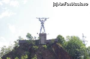 [P11] Statuia de la Barajul Vidraru » foto by cdiana
 - 
<span class="allrVoted glyphicon glyphicon-heart hidden" id="av445173"></span>
<a class="m-l-10 hidden" id="sv445173" onclick="voting_Foto_DelVot(,445173,1790)" role="button">șterge vot <span class="glyphicon glyphicon-remove"></span></a>
<a id="v9445173" class=" c-red"  onclick="voting_Foto_SetVot(445173)" role="button"><span class="glyphicon glyphicon-heart-empty"></span> <b>LIKE</b> = Votează poza</a> <img class="hidden"  id="f445173W9" src="/imagini/loader.gif" border="0" /><span class="AjErrMes hidden" id="e445173ErM"></span>