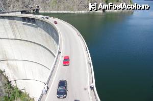 [P04] Barajul Vidraru vazut de sus, de la statuie » foto by cdiana
 - 
<span class="allrVoted glyphicon glyphicon-heart hidden" id="av445162"></span>
<a class="m-l-10 hidden" id="sv445162" onclick="voting_Foto_DelVot(,445162,1790)" role="button">șterge vot <span class="glyphicon glyphicon-remove"></span></a>
<a id="v9445162" class=" c-red"  onclick="voting_Foto_SetVot(445162)" role="button"><span class="glyphicon glyphicon-heart-empty"></span> <b>LIKE</b> = Votează poza</a> <img class="hidden"  id="f445162W9" src="/imagini/loader.gif" border="0" /><span class="AjErrMes hidden" id="e445162ErM"></span>