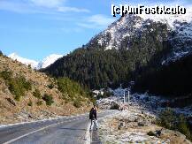 [P29] Transfăgărășanul pe drumul de întoarcere spre Vidraru » foto by mariana.olaru
 - 
<span class="allrVoted glyphicon glyphicon-heart hidden" id="av162715"></span>
<a class="m-l-10 hidden" id="sv162715" onclick="voting_Foto_DelVot(,162715,1790)" role="button">șterge vot <span class="glyphicon glyphicon-remove"></span></a>
<a id="v9162715" class=" c-red"  onclick="voting_Foto_SetVot(162715)" role="button"><span class="glyphicon glyphicon-heart-empty"></span> <b>LIKE</b> = Votează poza</a> <img class="hidden"  id="f162715W9" src="/imagini/loader.gif" border="0" /><span class="AjErrMes hidden" id="e162715ErM"></span>