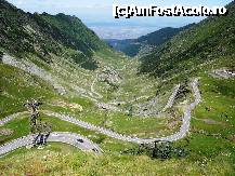 [P48] O ultimă panoramă a Transfăgărășanului văzută de la altitudinea lacului Bâlea » foto by mariana.olaru
 - 
<span class="allrVoted glyphicon glyphicon-heart hidden" id="av232789"></span>
<a class="m-l-10 hidden" id="sv232789" onclick="voting_Foto_DelVot(,232789,1790)" role="button">șterge vot <span class="glyphicon glyphicon-remove"></span></a>
<a id="v9232789" class=" c-red"  onclick="voting_Foto_SetVot(232789)" role="button"><span class="glyphicon glyphicon-heart-empty"></span> <b>LIKE</b> = Votează poza</a> <img class="hidden"  id="f232789W9" src="/imagini/loader.gif" border="0" /><span class="AjErrMes hidden" id="e232789ErM"></span>