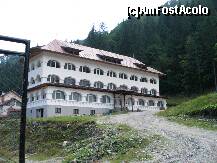 [P18] Zona Piscul Negru - curtea Manastirii Sf Ilie si cladirea nelocuita in care sunt chiliile » foto by ascent
 - 
<span class="allrVoted glyphicon glyphicon-heart hidden" id="av156591"></span>
<a class="m-l-10 hidden" id="sv156591" onclick="voting_Foto_DelVot(,156591,1790)" role="button">șterge vot <span class="glyphicon glyphicon-remove"></span></a>
<a id="v9156591" class=" c-red"  onclick="voting_Foto_SetVot(156591)" role="button"><span class="glyphicon glyphicon-heart-empty"></span> <b>LIKE</b> = Votează poza</a> <img class="hidden"  id="f156591W9" src="/imagini/loader.gif" border="0" /><span class="AjErrMes hidden" id="e156591ErM"></span>