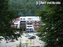 [P08] Zona Piscul Negru - Hotel Siesta, intre alte pensiuni si vile, foarte asemanatoare unele cu altele » foto by ascent
 - 
<span class="allrVoted glyphicon glyphicon-heart hidden" id="av156581"></span>
<a class="m-l-10 hidden" id="sv156581" onclick="voting_Foto_DelVot(,156581,1790)" role="button">șterge vot <span class="glyphicon glyphicon-remove"></span></a>
<a id="v9156581" class=" c-red"  onclick="voting_Foto_SetVot(156581)" role="button"><span class="glyphicon glyphicon-heart-empty"></span> <b>LIKE</b> = Votează poza</a> <img class="hidden"  id="f156581W9" src="/imagini/loader.gif" border="0" /><span class="AjErrMes hidden" id="e156581ErM"></span>