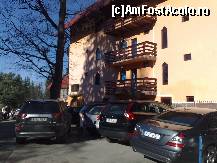 [P37] Parcarea de langa hotel, mereu plina. » foto by dartax
 - 
<span class="allrVoted glyphicon glyphicon-heart hidden" id="av162958"></span>
<a class="m-l-10 hidden" id="sv162958" onclick="voting_Foto_DelVot(,162958,1821)" role="button">șterge vot <span class="glyphicon glyphicon-remove"></span></a>
<a id="v9162958" class=" c-red"  onclick="voting_Foto_SetVot(162958)" role="button"><span class="glyphicon glyphicon-heart-empty"></span> <b>LIKE</b> = Votează poza</a> <img class="hidden"  id="f162958W9" src="/imagini/loader.gif" border="0" /><span class="AjErrMes hidden" id="e162958ErM"></span>