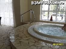 [P15] Cada de jacuzzi in sala cu piscina, cam mica, dar cu apa calda » foto by delia58
 - 
<span class="allrVoted glyphicon glyphicon-heart hidden" id="av192627"></span>
<a class="m-l-10 hidden" id="sv192627" onclick="voting_Foto_DelVot(,192627,1828)" role="button">șterge vot <span class="glyphicon glyphicon-remove"></span></a>
<a id="v9192627" class=" c-red"  onclick="voting_Foto_SetVot(192627)" role="button"><span class="glyphicon glyphicon-heart-empty"></span> <b>LIKE</b> = Votează poza</a> <img class="hidden"  id="f192627W9" src="/imagini/loader.gif" border="0" /><span class="AjErrMes hidden" id="e192627ErM"></span>