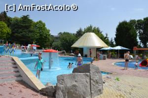 [P13] Piscinele si barul (ciupearca din spate)  » foto by AZE
 - 
<span class="allrVoted glyphicon glyphicon-heart hidden" id="av751637"></span>
<a class="m-l-10 hidden" id="sv751637" onclick="voting_Foto_DelVot(,751637,1851)" role="button">șterge vot <span class="glyphicon glyphicon-remove"></span></a>
<a id="v9751637" class=" c-red"  onclick="voting_Foto_SetVot(751637)" role="button"><span class="glyphicon glyphicon-heart-empty"></span> <b>LIKE</b> = Votează poza</a> <img class="hidden"  id="f751637W9" src="/imagini/loader.gif" border="0" /><span class="AjErrMes hidden" id="e751637ErM"></span>