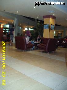 [P02] Lobby- receptie, zone wireless » foto by Adrianne
 - 
<span class="allrVoted glyphicon glyphicon-heart hidden" id="av191866"></span>
<a class="m-l-10 hidden" id="sv191866" onclick="voting_Foto_DelVot(,191866,1867)" role="button">șterge vot <span class="glyphicon glyphicon-remove"></span></a>
<a id="v9191866" class=" c-red"  onclick="voting_Foto_SetVot(191866)" role="button"><span class="glyphicon glyphicon-heart-empty"></span> <b>LIKE</b> = Votează poza</a> <img class="hidden"  id="f191866W9" src="/imagini/loader.gif" border="0" /><span class="AjErrMes hidden" id="e191866ErM"></span>