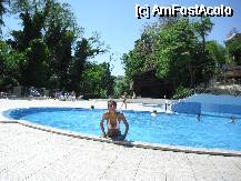 [P08] 14-16 mai ...turistii fac baie in piscina » foto by danyepz
 - 
<span class="allrVoted glyphicon glyphicon-heart hidden" id="av74980"></span>
<a class="m-l-10 hidden" id="sv74980" onclick="voting_Foto_DelVot(,74980,1867)" role="button">șterge vot <span class="glyphicon glyphicon-remove"></span></a>
<a id="v974980" class=" c-red"  onclick="voting_Foto_SetVot(74980)" role="button"><span class="glyphicon glyphicon-heart-empty"></span> <b>LIKE</b> = Votează poza</a> <img class="hidden"  id="f74980W9" src="/imagini/loader.gif" border="0" /><span class="AjErrMes hidden" id="e74980ErM"></span>