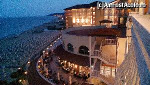[P08] Hotelul noaptea, vazut din balconul de la etajul 5 » foto by Anca 2015
 - 
<span class="allrVoted glyphicon glyphicon-heart hidden" id="av632513"></span>
<a class="m-l-10 hidden" id="sv632513" onclick="voting_Foto_DelVot(,632513,1924)" role="button">șterge vot <span class="glyphicon glyphicon-remove"></span></a>
<a id="v9632513" class=" c-red"  onclick="voting_Foto_SetVot(632513)" role="button"><span class="glyphicon glyphicon-heart-empty"></span> <b>LIKE</b> = Votează poza</a> <img class="hidden"  id="f632513W9" src="/imagini/loader.gif" border="0" /><span class="AjErrMes hidden" id="e632513ErM"></span>