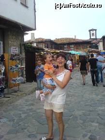 [P11] eu cu papusica mica » foto by alinamitru
 - 
<span class="allrVoted glyphicon glyphicon-heart hidden" id="av94215"></span>
<a class="m-l-10 hidden" id="sv94215" onclick="voting_Foto_DelVot(,94215,1939)" role="button">șterge vot <span class="glyphicon glyphicon-remove"></span></a>
<a id="v994215" class=" c-red"  onclick="voting_Foto_SetVot(94215)" role="button"><span class="glyphicon glyphicon-heart-empty"></span> <b>LIKE</b> = Votează poza</a> <img class="hidden"  id="f94215W9" src="/imagini/loader.gif" border="0" /><span class="AjErrMes hidden" id="e94215ErM"></span>