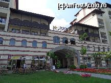 [P03] Hotelul vazut dinspre plaja, la care se ajunge foarte usor, trecand peste un pod din lemn » foto by ancabanu
 - 
<span class="allrVoted glyphicon glyphicon-heart hidden" id="av46967"></span>
<a class="m-l-10 hidden" id="sv46967" onclick="voting_Foto_DelVot(,46967,1941)" role="button">șterge vot <span class="glyphicon glyphicon-remove"></span></a>
<a id="v946967" class=" c-red"  onclick="voting_Foto_SetVot(46967)" role="button"><span class="glyphicon glyphicon-heart-empty"></span> <b>LIKE</b> = Votează poza</a> <img class="hidden"  id="f46967W9" src="/imagini/loader.gif" border="0" /><span class="AjErrMes hidden" id="e46967ErM"></span>