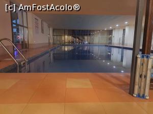 [P18] Piscina interioara! de calda ce era , era plină mereu ! » foto by Uivlis
 - 
<span class="allrVoted glyphicon glyphicon-heart hidden" id="av1384840"></span>
<a class="m-l-10 hidden" id="sv1384840" onclick="voting_Foto_DelVot(,1384840,1941)" role="button">șterge vot <span class="glyphicon glyphicon-remove"></span></a>
<a id="v91384840" class=" c-red"  onclick="voting_Foto_SetVot(1384840)" role="button"><span class="glyphicon glyphicon-heart-empty"></span> <b>LIKE</b> = Votează poza</a> <img class="hidden"  id="f1384840W9" src="/imagini/loader.gif" border="0" /><span class="AjErrMes hidden" id="e1384840ErM"></span>