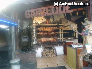 [P08] o taverna din mijlocul statiunii » foto by aricel
 - 
<span class="allrVoted glyphicon glyphicon-heart hidden" id="av467100"></span>
<a class="m-l-10 hidden" id="sv467100" onclick="voting_Foto_DelVot(,467100,1943)" role="button">șterge vot <span class="glyphicon glyphicon-remove"></span></a>
<a id="v9467100" class=" c-red"  onclick="voting_Foto_SetVot(467100)" role="button"><span class="glyphicon glyphicon-heart-empty"></span> <b>LIKE</b> = Votează poza</a> <img class="hidden"  id="f467100W9" src="/imagini/loader.gif" border="0" /><span class="AjErrMes hidden" id="e467100ErM"></span>