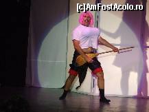 [P15] teatru » foto by cosminp
 - 
<span class="allrVoted glyphicon glyphicon-heart hidden" id="av36675"></span>
<a class="m-l-10 hidden" id="sv36675" onclick="voting_Foto_DelVot(,36675,1946)" role="button">șterge vot <span class="glyphicon glyphicon-remove"></span></a>
<a id="v936675" class=" c-red"  onclick="voting_Foto_SetVot(36675)" role="button"><span class="glyphicon glyphicon-heart-empty"></span> <b>LIKE</b> = Votează poza</a> <img class="hidden"  id="f36675W9" src="/imagini/loader.gif" border="0" /><span class="AjErrMes hidden" id="e36675ErM"></span>