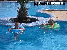 [P04]  -- <small>// FĂRĂ DESCRIERE</small> » foto by cristinalac
 - 
<span class="allrVoted glyphicon glyphicon-heart hidden" id="av16510"></span>
<a class="m-l-10 hidden" id="sv16510" onclick="voting_Foto_DelVot(,16510,1951)" role="button">șterge vot <span class="glyphicon glyphicon-remove"></span></a>
<a id="v916510" class=" c-red"  onclick="voting_Foto_SetVot(16510)" role="button"><span class="glyphicon glyphicon-heart-empty"></span> <b>LIKE</b> = Votează poza</a> <img class="hidden"  id="f16510W9" src="/imagini/loader.gif" border="0" /><span class="AjErrMes hidden" id="e16510ErM"></span>