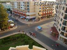 [P14] Intrare hotel Imperial. » foto by ivanov_alina
 - 
<span class="allrVoted glyphicon glyphicon-heart hidden" id="av93463"></span>
<a class="m-l-10 hidden" id="sv93463" onclick="voting_Foto_DelVot(,93463,1951)" role="button">șterge vot <span class="glyphicon glyphicon-remove"></span></a>
<a id="v993463" class=" c-red"  onclick="voting_Foto_SetVot(93463)" role="button"><span class="glyphicon glyphicon-heart-empty"></span> <b>LIKE</b> = Votează poza</a> <img class="hidden"  id="f93463W9" src="/imagini/loader.gif" border="0" /><span class="AjErrMes hidden" id="e93463ErM"></span>