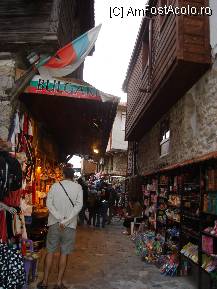 [P21] Straduta din Nessebar » foto by ivanov_alina
 - 
<span class="allrVoted glyphicon glyphicon-heart hidden" id="av93486"></span>
<a class="m-l-10 hidden" id="sv93486" onclick="voting_Foto_DelVot(,93486,1951)" role="button">șterge vot <span class="glyphicon glyphicon-remove"></span></a>
<a id="v993486" class=" c-red"  onclick="voting_Foto_SetVot(93486)" role="button"><span class="glyphicon glyphicon-heart-empty"></span> <b>LIKE</b> = Votează poza</a> <img class="hidden"  id="f93486W9" src="/imagini/loader.gif" border="0" /><span class="AjErrMes hidden" id="e93486ErM"></span>