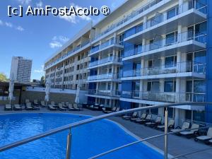 [P14] Hotel Bavaria Blu, Mamaia. » foto by Floria
 - 
<span class="allrVoted glyphicon glyphicon-heart hidden" id="av1503945"></span>
<a class="m-l-10 hidden" id="sv1503945" onclick="voting_Foto_DelVot(,1503945,1957)" role="button">șterge vot <span class="glyphicon glyphicon-remove"></span></a>
<a id="v91503945" class=" c-red"  onclick="voting_Foto_SetVot(1503945)" role="button"><span class="glyphicon glyphicon-heart-empty"></span> <b>LIKE</b> = Votează poza</a> <img class="hidden"  id="f1503945W9" src="/imagini/loader.gif" border="0" /><span class="AjErrMes hidden" id="e1503945ErM"></span>