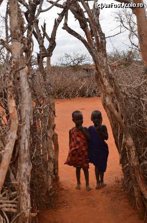 [P47] La plecare ne-au condus pana la poarta :-)  » foto by cristina65
 - 
<span class="allrVoted glyphicon glyphicon-heart hidden" id="av591021"></span>
<a class="m-l-10 hidden" id="sv591021" onclick="voting_Foto_DelVot(,591021,2009)" role="button">șterge vot <span class="glyphicon glyphicon-remove"></span></a>
<a id="v9591021" class=" c-red"  onclick="voting_Foto_SetVot(591021)" role="button"><span class="glyphicon glyphicon-heart-empty"></span> <b>LIKE</b> = Votează poza</a> <img class="hidden"  id="f591021W9" src="/imagini/loader.gif" border="0" /><span class="AjErrMes hidden" id="e591021ErM"></span>