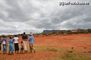 [P52] Pe drumul de intoarcere; chibiti la ceea ce parea un meci de fotbal » foto by cristina65
 - 
<span class="allrVoted glyphicon glyphicon-heart hidden" id="av591026"></span>
<a class="m-l-10 hidden" id="sv591026" onclick="voting_Foto_DelVot(,591026,2009)" role="button">șterge vot <span class="glyphicon glyphicon-remove"></span></a>
<a id="v9591026" class=" c-red"  onclick="voting_Foto_SetVot(591026)" role="button"><span class="glyphicon glyphicon-heart-empty"></span> <b>LIKE</b> = Votează poza</a> <img class="hidden"  id="f591026W9" src="/imagini/loader.gif" border="0" /><span class="AjErrMes hidden" id="e591026ErM"></span>