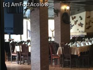 [P13] sala de mese a restaurantului » foto by Dan&Ema
 - 
<span class="allrVoted glyphicon glyphicon-heart hidden" id="av841584"></span>
<a class="m-l-10 hidden" id="sv841584" onclick="voting_Foto_DelVot(,841584,2010)" role="button">șterge vot <span class="glyphicon glyphicon-remove"></span></a>
<a id="v9841584" class=" c-red"  onclick="voting_Foto_SetVot(841584)" role="button"><span class="glyphicon glyphicon-heart-empty"></span> <b>LIKE</b> = Votează poza</a> <img class="hidden"  id="f841584W9" src="/imagini/loader.gif" border="0" /><span class="AjErrMes hidden" id="e841584ErM"></span>