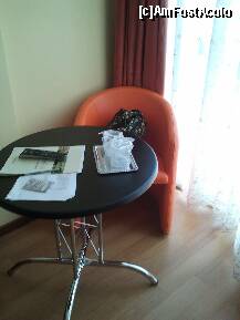 [P13] Hotel Perla 1 Mai - Camera tripla. » foto by creivean
 - 
<span class="allrVoted glyphicon glyphicon-heart hidden" id="av289126"></span>
<a class="m-l-10 hidden" id="sv289126" onclick="voting_Foto_DelVot(,289126,2014)" role="button">șterge vot <span class="glyphicon glyphicon-remove"></span></a>
<a id="v9289126" class=" c-red"  onclick="voting_Foto_SetVot(289126)" role="button"><span class="glyphicon glyphicon-heart-empty"></span> <b>LIKE</b> = Votează poza</a> <img class="hidden"  id="f289126W9" src="/imagini/loader.gif" border="0" /><span class="AjErrMes hidden" id="e289126ErM"></span>