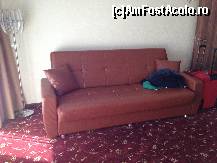 [P03] Tot în living o canapea extensibilă pe care pot dormi și 2 persoane » foto by mauricius*
 - 
<span class="allrVoted glyphicon glyphicon-heart hidden" id="av420296"></span>
<a class="m-l-10 hidden" id="sv420296" onclick="voting_Foto_DelVot(,420296,2029)" role="button">șterge vot <span class="glyphicon glyphicon-remove"></span></a>
<a id="v9420296" class=" c-red"  onclick="voting_Foto_SetVot(420296)" role="button"><span class="glyphicon glyphicon-heart-empty"></span> <b>LIKE</b> = Votează poza</a> <img class="hidden"  id="f420296W9" src="/imagini/loader.gif" border="0" /><span class="AjErrMes hidden" id="e420296ErM"></span>