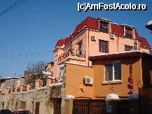 [P05] In spatele hotelului pe strada Lamaitei » foto by ionescunic
 - 
<span class="allrVoted glyphicon glyphicon-heart hidden" id="av44127"></span>
<a class="m-l-10 hidden" id="sv44127" onclick="voting_Foto_DelVot(,44127,2087)" role="button">șterge vot <span class="glyphicon glyphicon-remove"></span></a>
<a id="v944127" class=" c-red"  onclick="voting_Foto_SetVot(44127)" role="button"><span class="glyphicon glyphicon-heart-empty"></span> <b>LIKE</b> = Votează poza</a> <img class="hidden"  id="f44127W9" src="/imagini/loader.gif" border="0" /><span class="AjErrMes hidden" id="e44127ErM"></span>