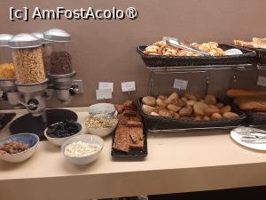 [P30] Zona de cereale și produse de patiserie » foto by roxxie
 - 
<span class="allrVoted glyphicon glyphicon-heart hidden" id="av1514412"></span>
<a class="m-l-10 hidden" id="sv1514412" onclick="voting_Foto_DelVot(,1514412,2111)" role="button">șterge vot <span class="glyphicon glyphicon-remove"></span></a>
<a id="v91514412" class=" c-red"  onclick="voting_Foto_SetVot(1514412)" role="button"><span class="glyphicon glyphicon-heart-empty"></span> <b>LIKE</b> = Votează poza</a> <img class="hidden"  id="f1514412W9" src="/imagini/loader.gif" border="0" /><span class="AjErrMes hidden" id="e1514412ErM"></span>