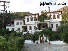 [P18] Agia Chiriachi - frumusetea caselor » foto by Patzy
 - 
<span class="allrVoted glyphicon glyphicon-heart hidden" id="av236307"></span>
<a class="m-l-10 hidden" id="sv236307" onclick="voting_Foto_DelVot(,236307,2124)" role="button">șterge vot <span class="glyphicon glyphicon-remove"></span></a>
<a id="v9236307" class=" c-red"  onclick="voting_Foto_SetVot(236307)" role="button"><span class="glyphicon glyphicon-heart-empty"></span> <b>LIKE</b> = Votează poza</a> <img class="hidden"  id="f236307W9" src="/imagini/loader.gif" border="0" /><span class="AjErrMes hidden" id="e236307ErM"></span>