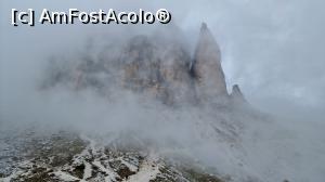 [P41] Tre Cime Lavaredo » foto by scoty
 - 
<span class="allrVoted glyphicon glyphicon-heart hidden" id="av1344822"></span>
<a class="m-l-10 hidden" id="sv1344822" onclick="voting_Foto_DelVot(,1344822,2211)" role="button">șterge vot <span class="glyphicon glyphicon-remove"></span></a>
<a id="v91344822" class=" c-red"  onclick="voting_Foto_SetVot(1344822)" role="button"><span class="glyphicon glyphicon-heart-empty"></span> <b>LIKE</b> = Votează poza</a> <img class="hidden"  id="f1344822W9" src="/imagini/loader.gif" border="0" /><span class="AjErrMes hidden" id="e1344822ErM"></span>