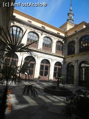 [P77] Real Colegio de Doncellas Nobles, claustru » foto by irinad
 - 
<span class="allrVoted glyphicon glyphicon-heart hidden" id="av1283039"></span>
<a class="m-l-10 hidden" id="sv1283039" onclick="voting_Foto_DelVot(,1283039,2242)" role="button">șterge vot <span class="glyphicon glyphicon-remove"></span></a>
<a id="v91283039" class=" c-red"  onclick="voting_Foto_SetVot(1283039)" role="button"><span class="glyphicon glyphicon-heart-empty"></span> <b>LIKE</b> = Votează poza</a> <img class="hidden"  id="f1283039W9" src="/imagini/loader.gif" border="0" /><span class="AjErrMes hidden" id="e1283039ErM"></span>