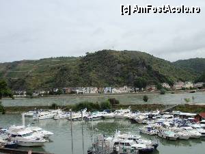 [P03] Micul port cu yahturi din St. Goar » foto by ciprian.dima
 - 
<span class="allrVoted glyphicon glyphicon-heart hidden" id="av377896"></span>
<a class="m-l-10 hidden" id="sv377896" onclick="voting_Foto_DelVot(,377896,2278)" role="button">șterge vot <span class="glyphicon glyphicon-remove"></span></a>
<a id="v9377896" class=" c-red"  onclick="voting_Foto_SetVot(377896)" role="button"><span class="glyphicon glyphicon-heart-empty"></span> <b>LIKE</b> = Votează poza</a> <img class="hidden"  id="f377896W9" src="/imagini/loader.gif" border="0" /><span class="AjErrMes hidden" id="e377896ErM"></span>