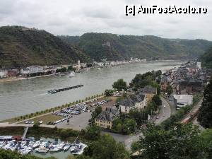 [P07] Privelista panoramica de pe terasa. In planul apropiat St Goar, iar pe malul celalalt St Goarshausen si Burg Katz » foto by ciprian.dima
 - 
<span class="allrVoted glyphicon glyphicon-heart hidden" id="av377900"></span>
<a class="m-l-10 hidden" id="sv377900" onclick="voting_Foto_DelVot(,377900,2278)" role="button">șterge vot <span class="glyphicon glyphicon-remove"></span></a>
<a id="v9377900" class=" c-red"  onclick="voting_Foto_SetVot(377900)" role="button"><span class="glyphicon glyphicon-heart-empty"></span> <b>LIKE</b> = Votează poza</a> <img class="hidden"  id="f377900W9" src="/imagini/loader.gif" border="0" /><span class="AjErrMes hidden" id="e377900ErM"></span>