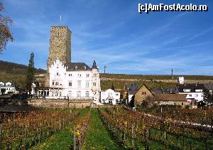 [P18] Castelul Boosenburg, construit in 1872, este proprietate privata, si din pacate nu se poate vizita. Turnul (38m inaltime) este din sec. al X-lea » foto by Radu Tudoran
 - 
<span class="allrVoted glyphicon glyphicon-heart hidden" id="av672551"></span>
<a class="m-l-10 hidden" id="sv672551" onclick="voting_Foto_DelVot(,672551,2278)" role="button">șterge vot <span class="glyphicon glyphicon-remove"></span></a>
<a id="v9672551" class=" c-red"  onclick="voting_Foto_SetVot(672551)" role="button"><span class="glyphicon glyphicon-heart-empty"></span> <b>LIKE</b> = Votează poza</a> <img class="hidden"  id="f672551W9" src="/imagini/loader.gif" border="0" /><span class="AjErrMes hidden" id="e672551ErM"></span>