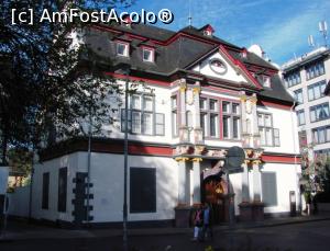 [P10] Casa de Leyen, construita intre 1594 si 1600 de catre administratorul Electoratului Koln, Georg von der Leyen. A fost achizitionata de catre primaria Andernach in 1921, in 1936 fiind deschis Muzeul orasului » foto by Radu Tudoran
 - 
<span class="allrVoted glyphicon glyphicon-heart hidden" id="av795746"></span>
<a class="m-l-10 hidden" id="sv795746" onclick="voting_Foto_DelVot(,795746,2278)" role="button">șterge vot <span class="glyphicon glyphicon-remove"></span></a>
<a id="v9795746" class=" c-red"  onclick="voting_Foto_SetVot(795746)" role="button"><span class="glyphicon glyphicon-heart-empty"></span> <b>LIKE</b> = Votează poza</a> <img class="hidden"  id="f795746W9" src="/imagini/loader.gif" border="0" /><span class="AjErrMes hidden" id="e795746ErM"></span>