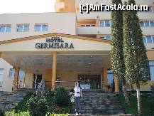 [P01] Hotel Germisara fatada » foto by danyepz
 - 
<span class="allrVoted glyphicon glyphicon-heart hidden" id="av24228"></span>
<a class="m-l-10 hidden" id="sv24228" onclick="voting_Foto_DelVot(,24228,2284)" role="button">șterge vot <span class="glyphicon glyphicon-remove"></span></a>
<a id="v924228" class=" c-red"  onclick="voting_Foto_SetVot(24228)" role="button"><span class="glyphicon glyphicon-heart-empty"></span> <b>LIKE</b> = Votează poza</a> <img class="hidden"  id="f24228W9" src="/imagini/loader.gif" border="0" /><span class="AjErrMes hidden" id="e24228ErM"></span>