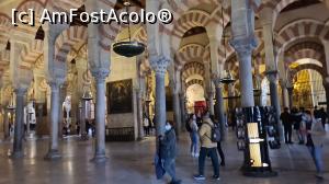 [P08] Catedrala, fostă moschee » foto by geop
 - 
<span class="allrVoted glyphicon glyphicon-heart hidden" id="av1279525"></span>
<a class="m-l-10 hidden" id="sv1279525" onclick="voting_Foto_DelVot(,1279525,2304)" role="button">șterge vot <span class="glyphicon glyphicon-remove"></span></a>
<a id="v91279525" class=" c-red"  onclick="voting_Foto_SetVot(1279525)" role="button"><span class="glyphicon glyphicon-heart-empty"></span> <b>LIKE</b> = Votează poza</a> <img class="hidden"  id="f1279525W9" src="/imagini/loader.gif" border="0" /><span class="AjErrMes hidden" id="e1279525ErM"></span>