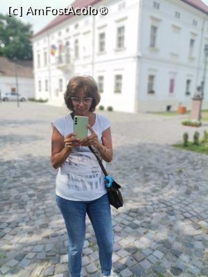 [P02] Un selfie cu castelul » foto by dorgo
 - 
<span class="allrVoted glyphicon glyphicon-heart hidden" id="av1395352"></span>
<a class="m-l-10 hidden" id="sv1395352" onclick="voting_Foto_DelVot(,1395352,2330)" role="button">șterge vot <span class="glyphicon glyphicon-remove"></span></a>
<a id="v91395352" class=" c-red"  onclick="voting_Foto_SetVot(1395352)" role="button"><span class="glyphicon glyphicon-heart-empty"></span> <b>LIKE</b> = Votează poza</a> <img class="hidden"  id="f1395352W9" src="/imagini/loader.gif" border="0" /><span class="AjErrMes hidden" id="e1395352ErM"></span>