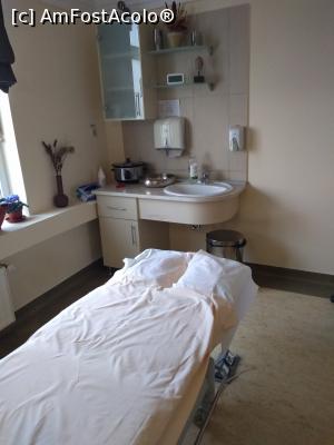 [P12] Brădet Ensana med SPA HOTEL - cabinetul de masaj » foto by Dragoș_MD
 - 
<span class="allrVoted glyphicon glyphicon-heart hidden" id="av1342903"></span>
<a class="m-l-10 hidden" id="sv1342903" onclick="voting_Foto_DelVot(,1342903,2341)" role="button">șterge vot <span class="glyphicon glyphicon-remove"></span></a>
<a id="v91342903" class=" c-red"  onclick="voting_Foto_SetVot(1342903)" role="button"><span class="glyphicon glyphicon-heart-empty"></span> <b>LIKE</b> = Votează poza</a> <img class="hidden"  id="f1342903W9" src="/imagini/loader.gif" border="0" /><span class="AjErrMes hidden" id="e1342903ErM"></span>